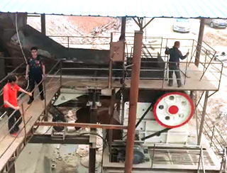 河南青石破碎生產(chǎn)線(xiàn)