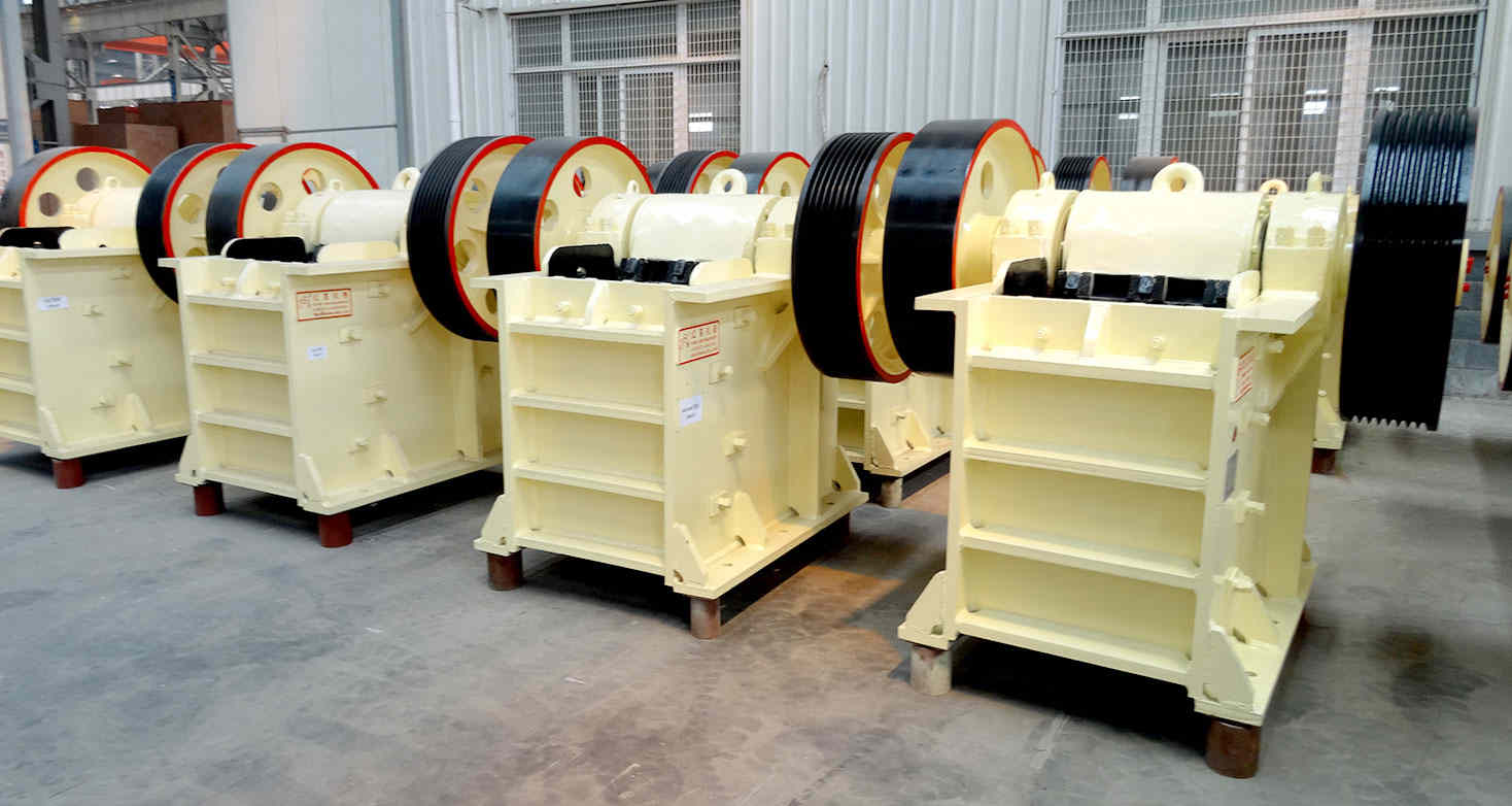 青石粉碎機(jī)