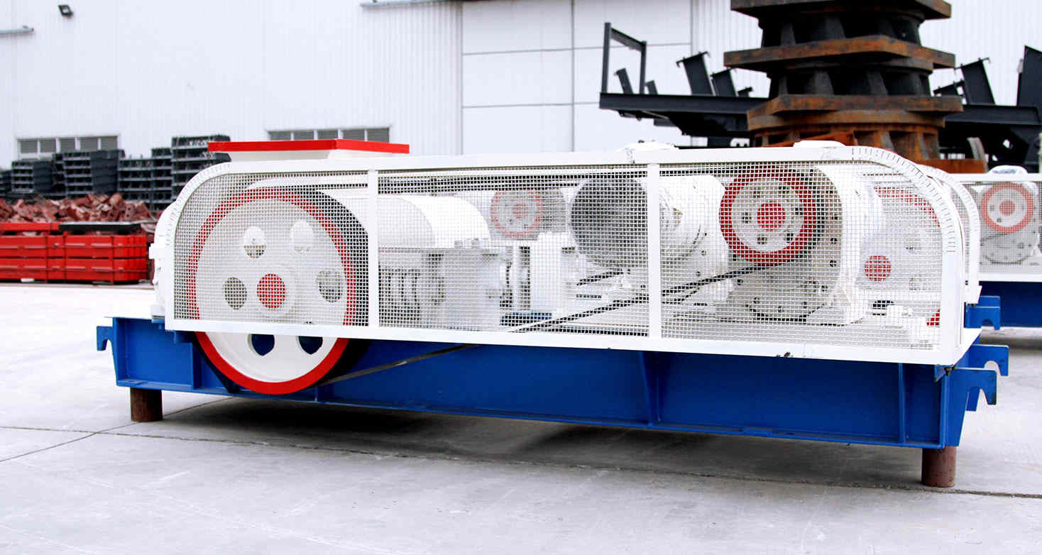 輥式制砂機(jī)