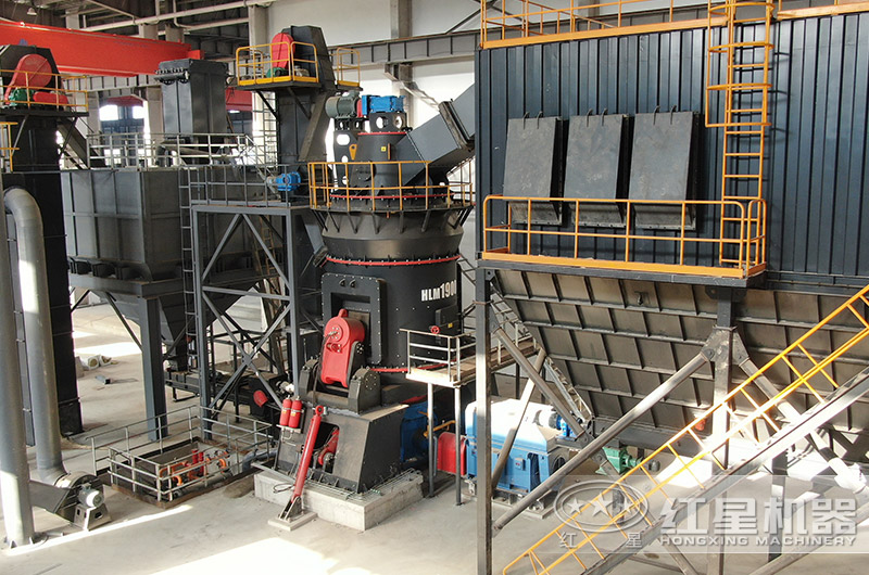 立式磨粉機(jī)現(xiàn)場