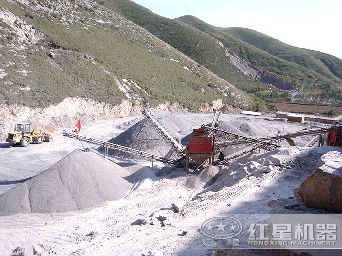 生產(chǎn)沙子現(xiàn)場