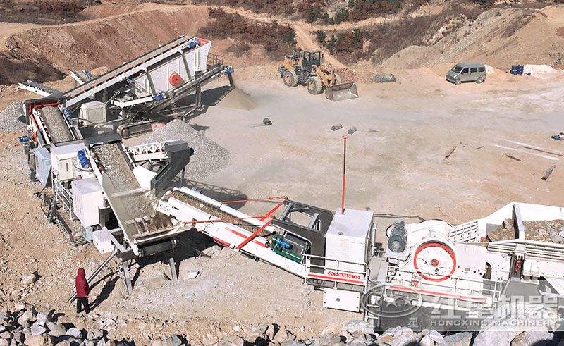 江蘇南通移動履帶式河卵石制砂