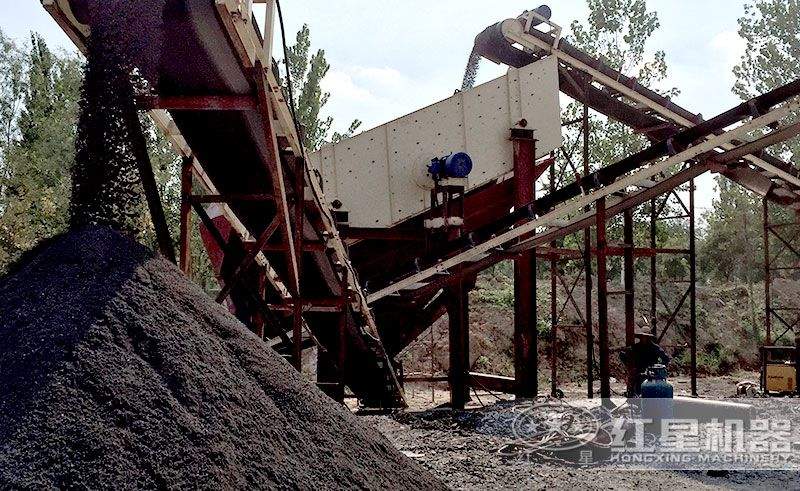 物料破碎現(xiàn)場 物料破碎現(xiàn)場