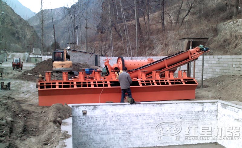 中型浮選機(jī)客戶現(xiàn)場圖