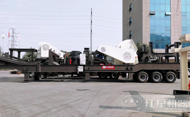 移動(dòng)錘式青石粉碎機(jī)廠區(qū)圖 移動(dòng)錘式青石粉碎機(jī)廠區(qū)圖