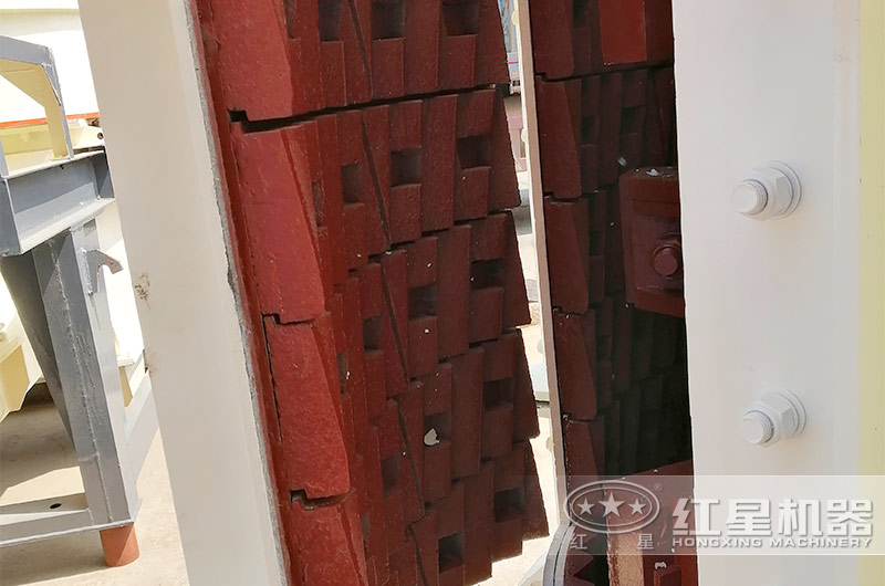 立式破碎機(jī)反擊襯板 立式破碎機(jī)反擊襯板