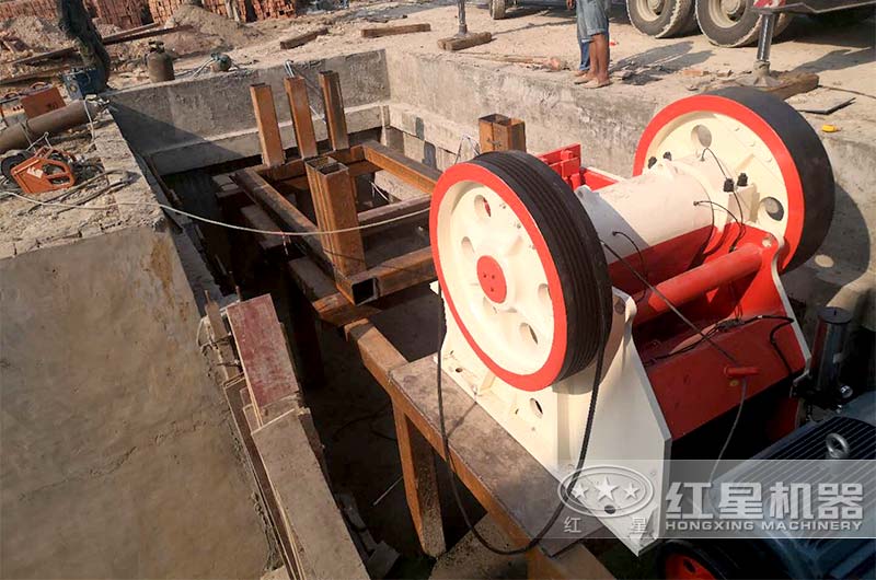 PE-600×750顎破機現(xiàn)場