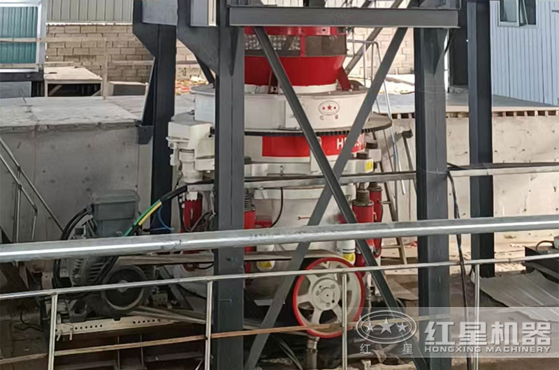 圓錐式石頭碎石機(jī)