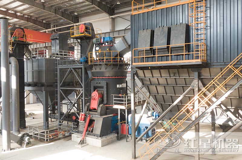 石油焦研磨現(xiàn)場(chǎng)