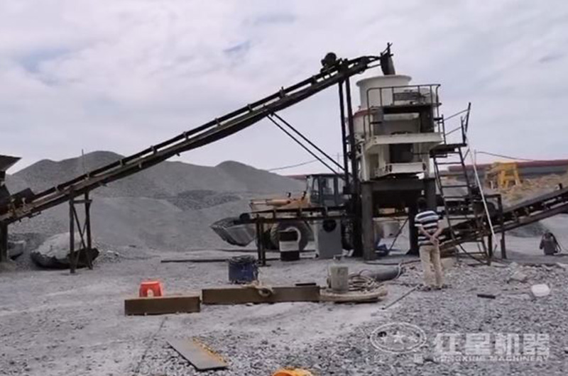 玄武巖石子制砂生產(chǎn)線現(xiàn)場