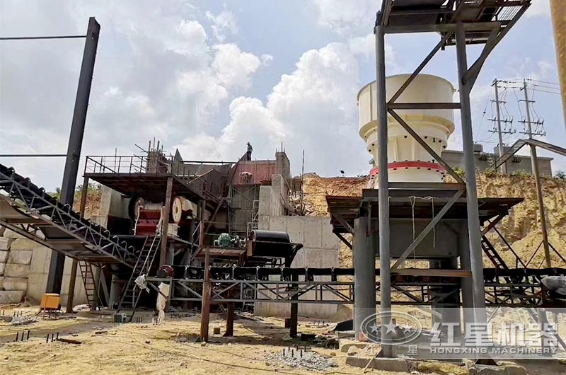 礦石破碎現(xiàn)場