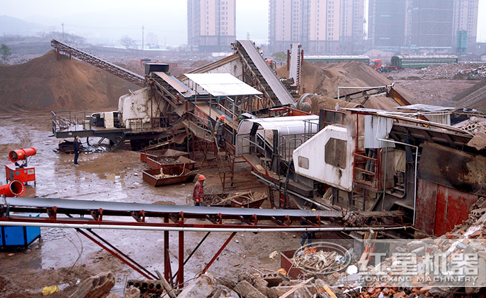 建筑垃圾處理現(xiàn)場(chǎng)