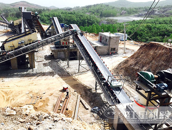 南陽圓錐破碎機(jī)生產(chǎn)線