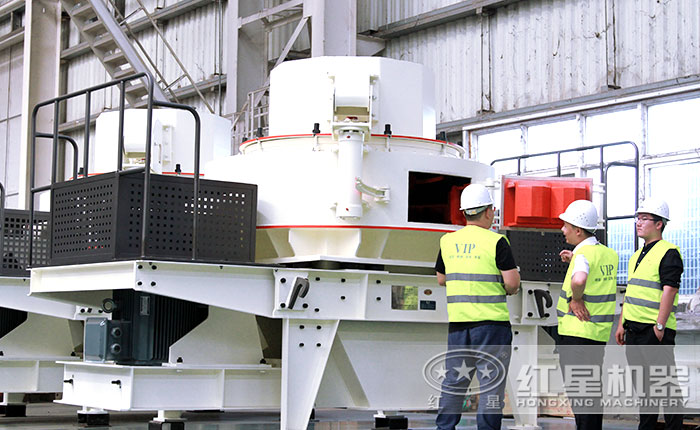 客戶到場參觀考察制砂機(jī)