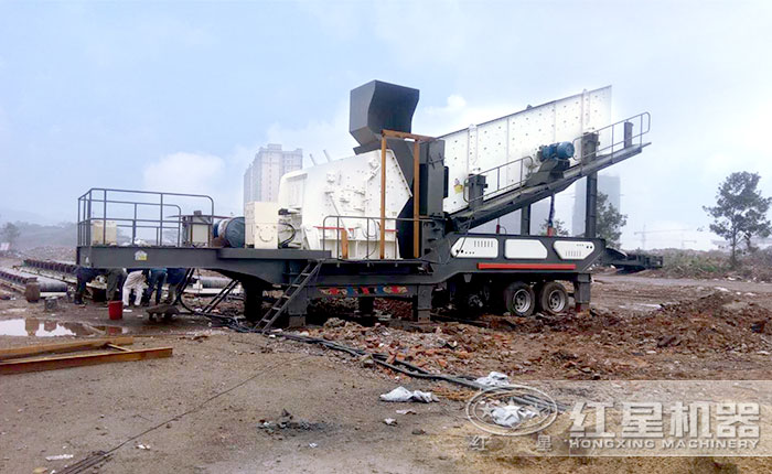 移動(dòng)式石子機(jī)現(xiàn)場(chǎng)