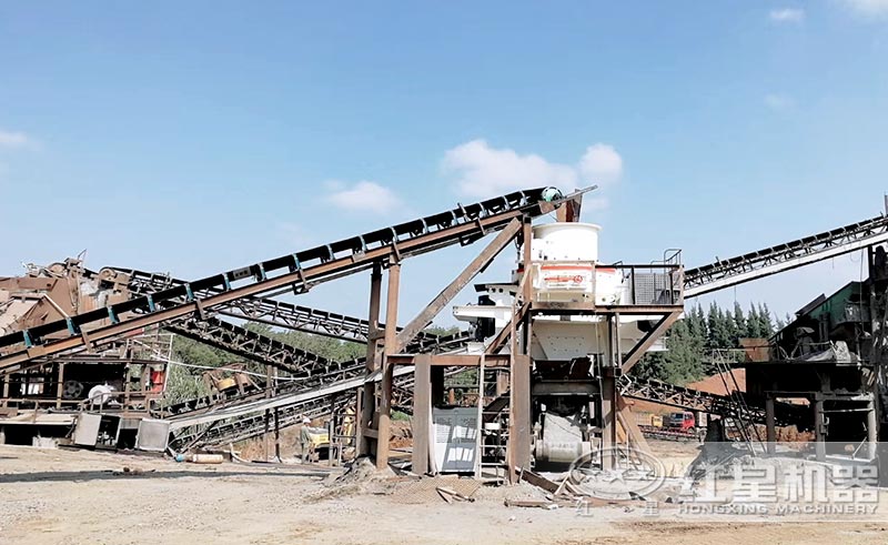 沖擊式粉碎機(jī)安裝現(xiàn)場