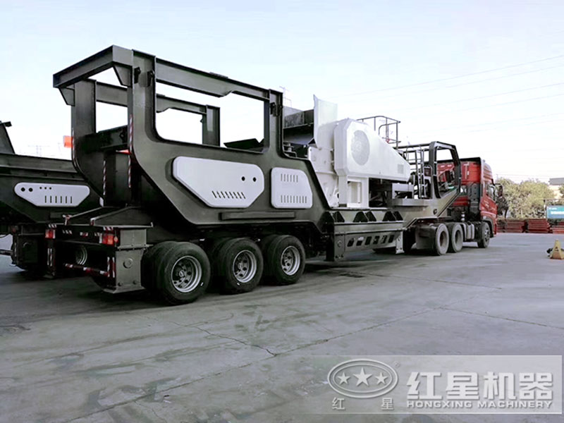 移動(dòng)煤炭破碎機(jī)(輪胎配置) 移動(dòng)煤炭破碎機(jī)(輪胎配置)