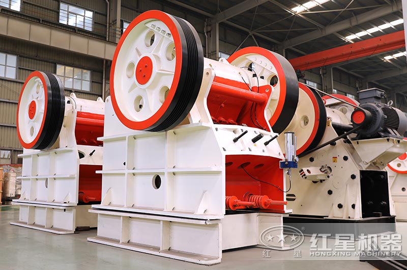 顎式破碎機(jī)廠家現(xiàn)貨圖