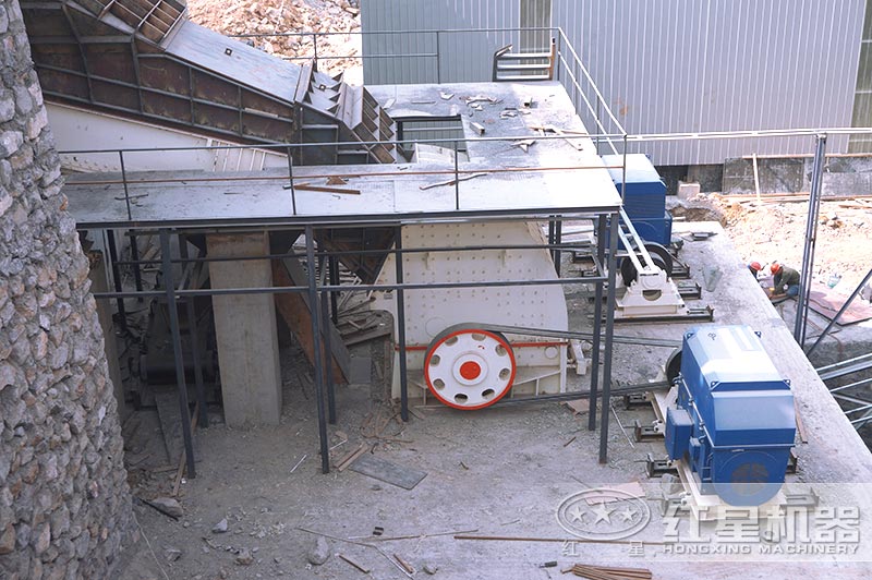 錘式破碎機(jī)