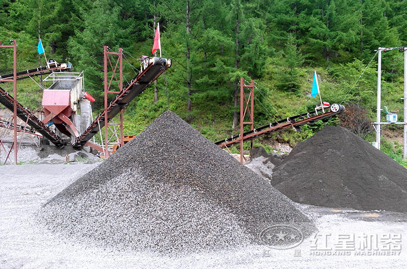 大型制砂現(xiàn)場(chǎng)