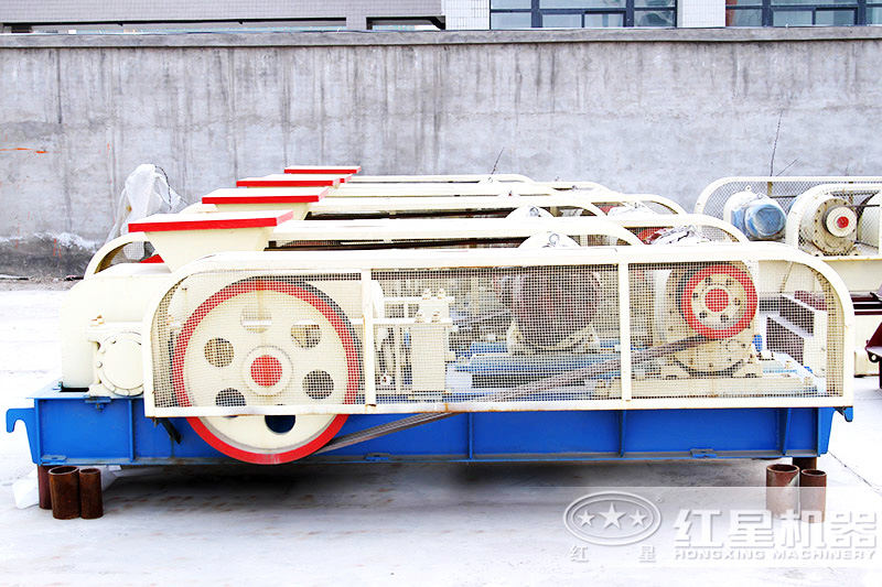 小型對(duì)輥式破碎機(jī)