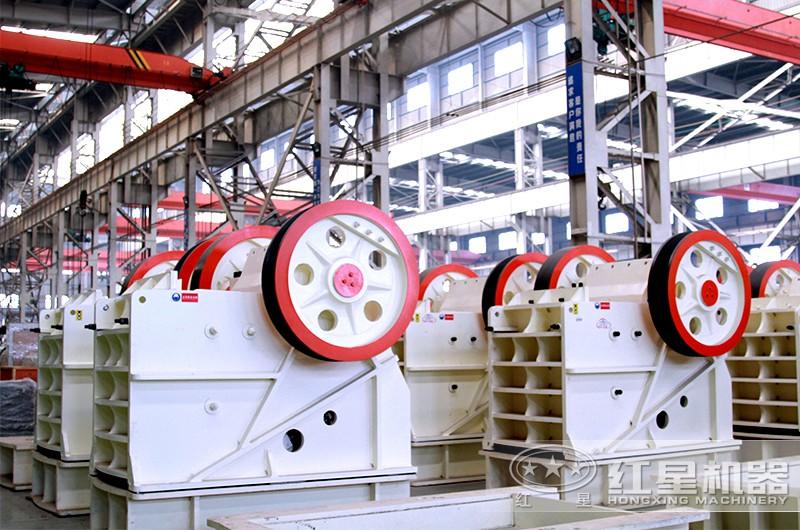 顎式破碎機(jī)廠家現(xiàn)貨圖