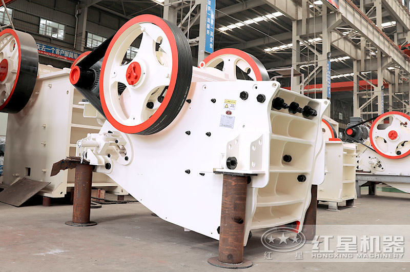 顎式破碎機(jī)