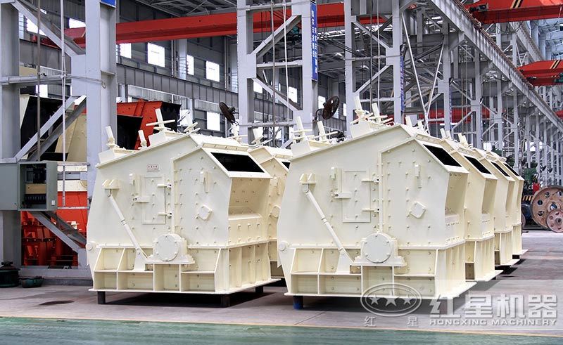 反擊式碎石機(jī)車(chē)間圖