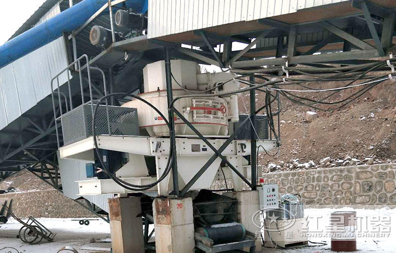 沖擊式破碎機(jī)客戶現(xiàn)場