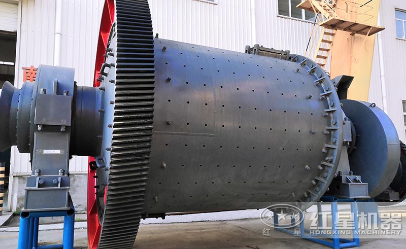 球磨機(jī)特寫 球磨機(jī)特寫