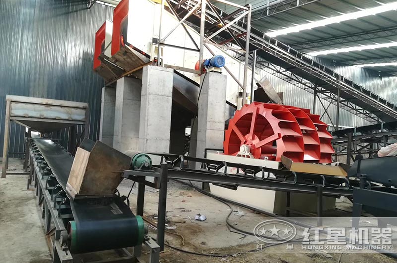 輪斗式洗砂機(jī)現(xiàn)場(chǎng)