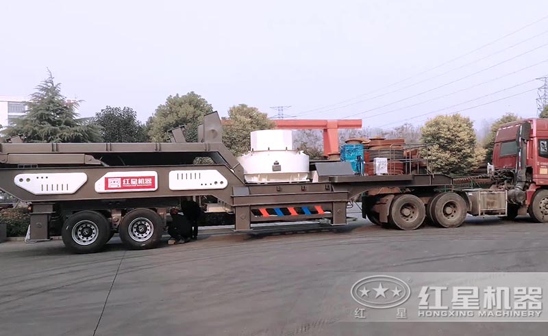 移動(dòng)式新型制砂機(jī)械適應(yīng)性強(qiáng)，可在惡劣環(huán)境中正常工作