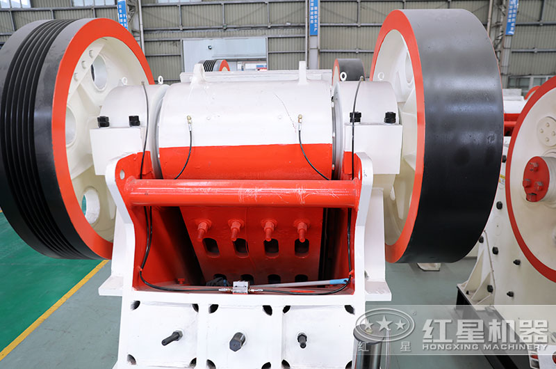 小型細(xì)鄂破機、