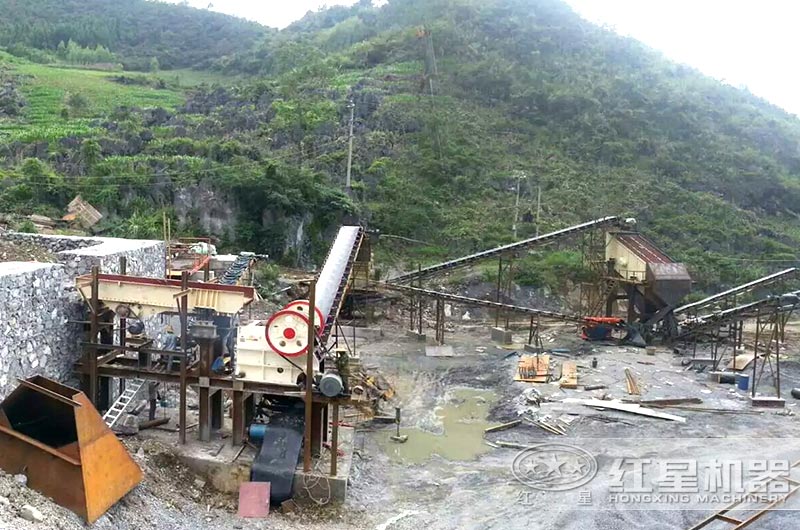 細(xì)顎式破碎機(jī)生產(chǎn)線