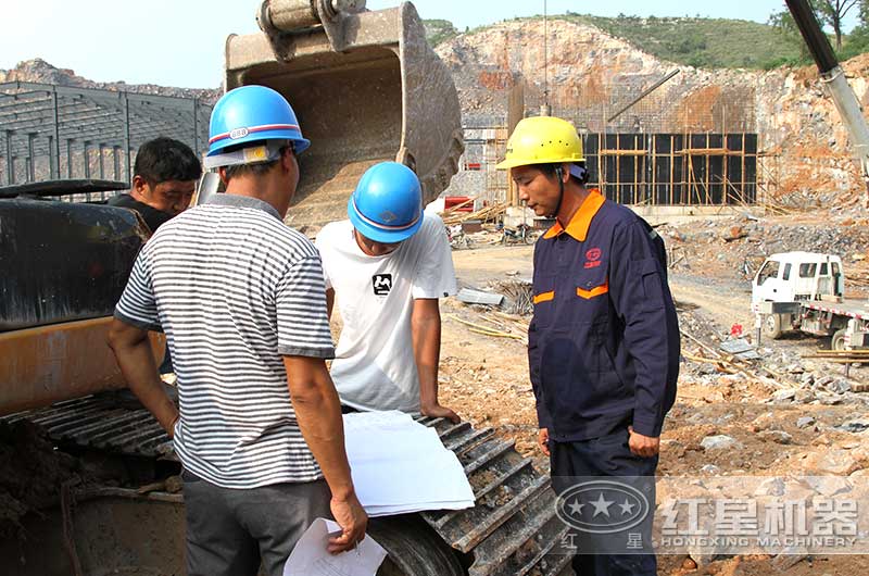 紅星技術(shù)人員到現(xiàn)場(chǎng)指導(dǎo) 紅星技術(shù)人員到現(xiàn)場(chǎng)指導(dǎo)