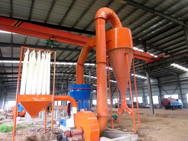 磨粉生產(chǎn)現(xiàn)場