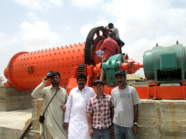 磨礦現(xiàn)場實(shí)拍