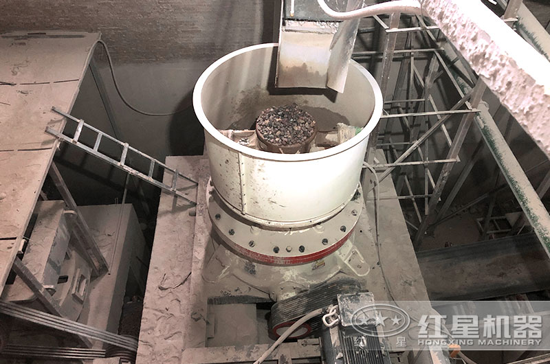 河北單缸圓錐破現(xiàn)場