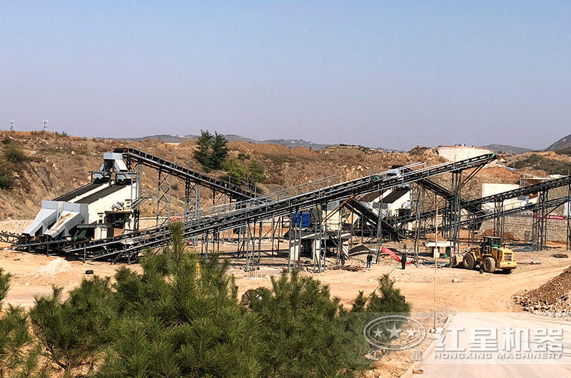 工業(yè)破碎機(jī)生產(chǎn)現(xiàn)場(chǎng)