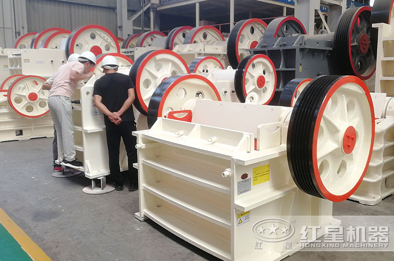 顎式破碎機(jī) 顎式破碎機(jī)