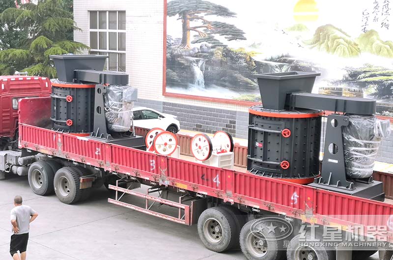 立式粉煤機發(fā)貨