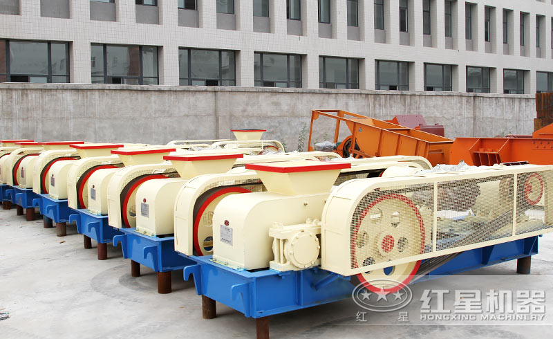 小型對(duì)輥機(jī)