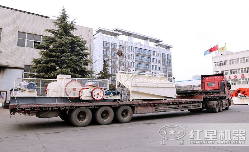 對(duì)輥機(jī)發(fā)貨