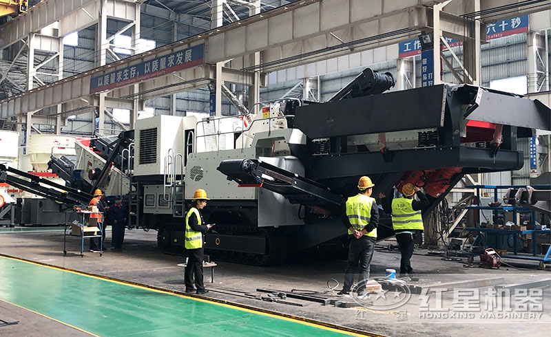 用戶(hù)考察移動(dòng)破碎站