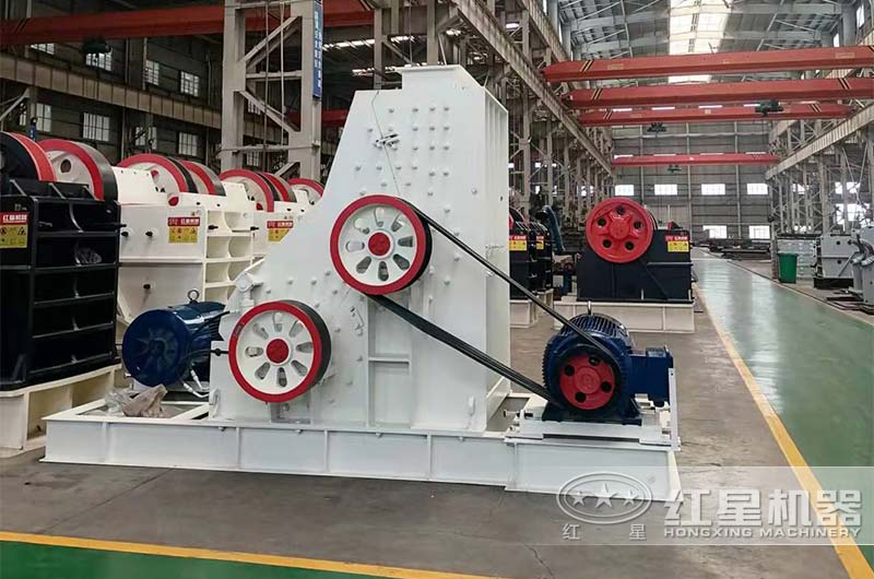 雙級粉碎機車間實拍