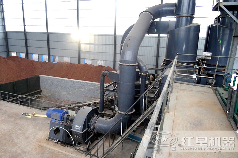 磨粉機現(xiàn)場