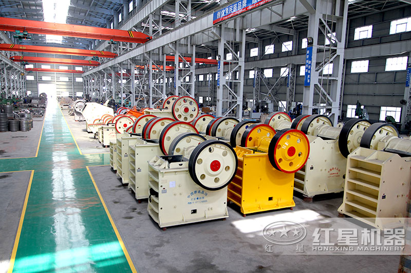 顎式破碎機(jī)車(chē)間