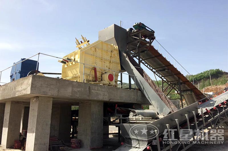 反擊式破碎機(jī)