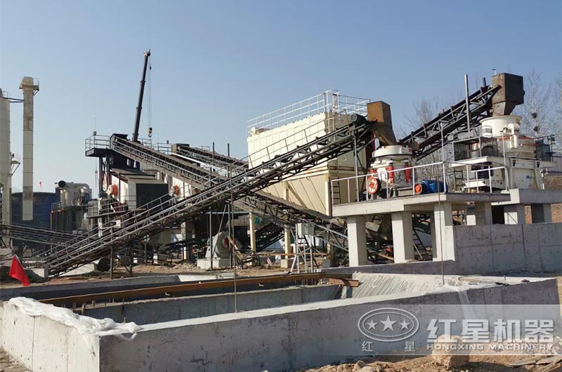 花崗巖制砂生產(chǎn)線現(xiàn)場一 花崗巖制砂生產(chǎn)線現(xiàn)場一