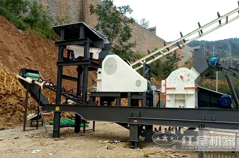 四合一顎破+細(xì)碎機(jī)移動(dòng)破碎站